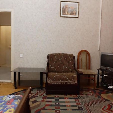 Apartments Near Khreshchatyk-Absolut キエフ エクステリア 写真